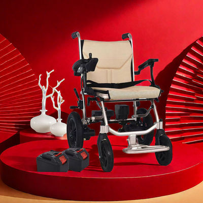 折りたたむ電動動車椅子は,ハンドレールと軽量アルミフレーム 14kg